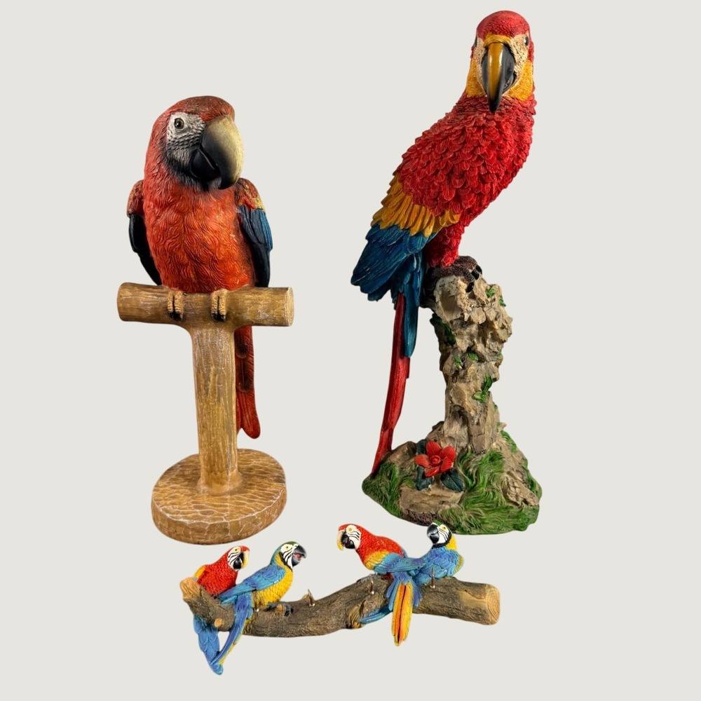 Kmart Parrot Figurine Lot Tropical Macaw Statues and Wall Hanging Decor Set 3pc